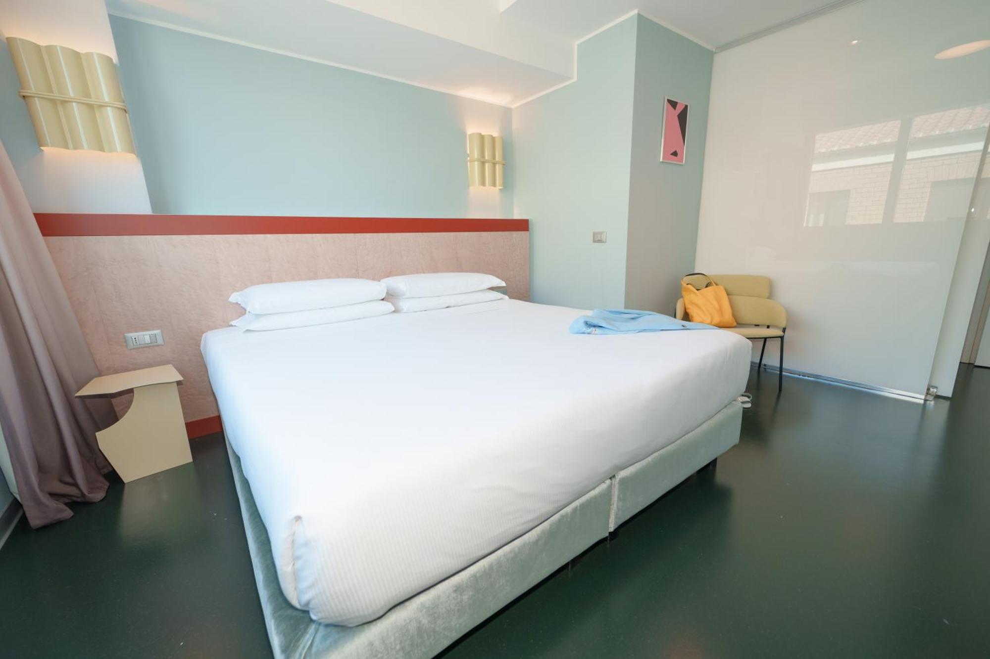 Moderno Hotel Roma Exterior foto