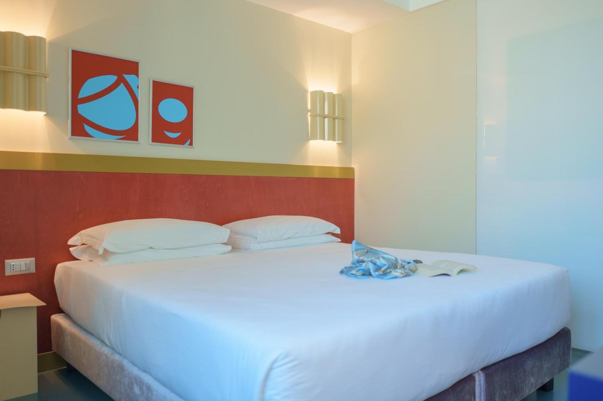 Moderno Hotel Roma Exterior foto