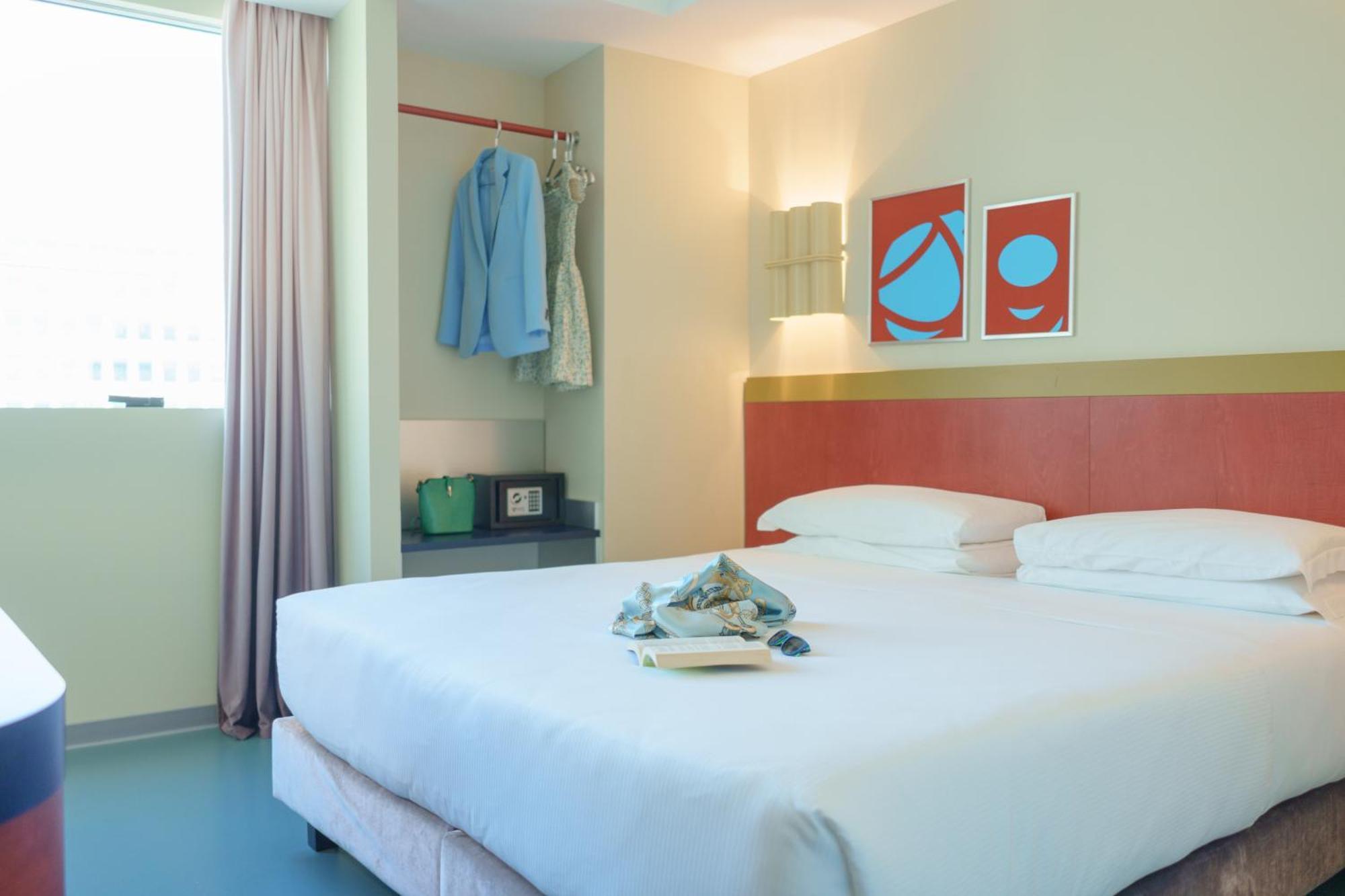 Moderno Hotel Roma Exterior foto